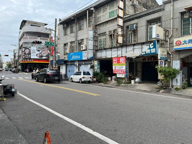 和平街朝南金店面,台南市佳里區和平街