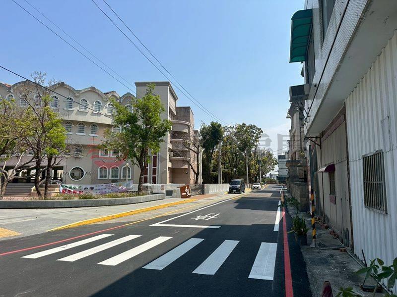 信義一街角窗透天,台南市佳里區信義一街