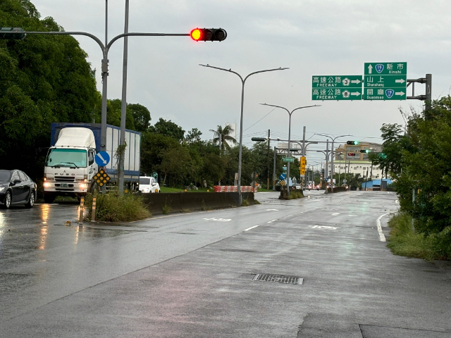 新化南霸天高科技園區全新廠房,台南市新化區中正路