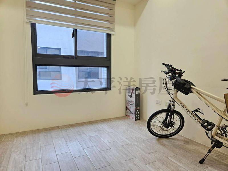 出租-近德南國小3房+平車,台南市仁德區德崙路