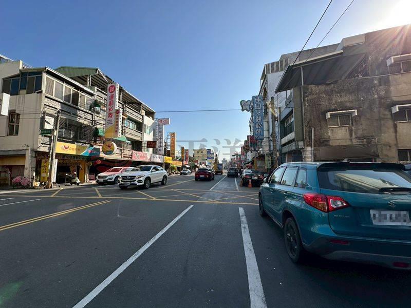 和平街大地坪鐵皮屋,台南市佳里區和平街