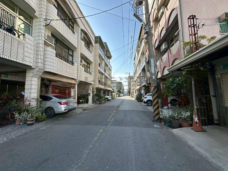 和平街大地坪鐵皮屋,台南市佳里區和平街