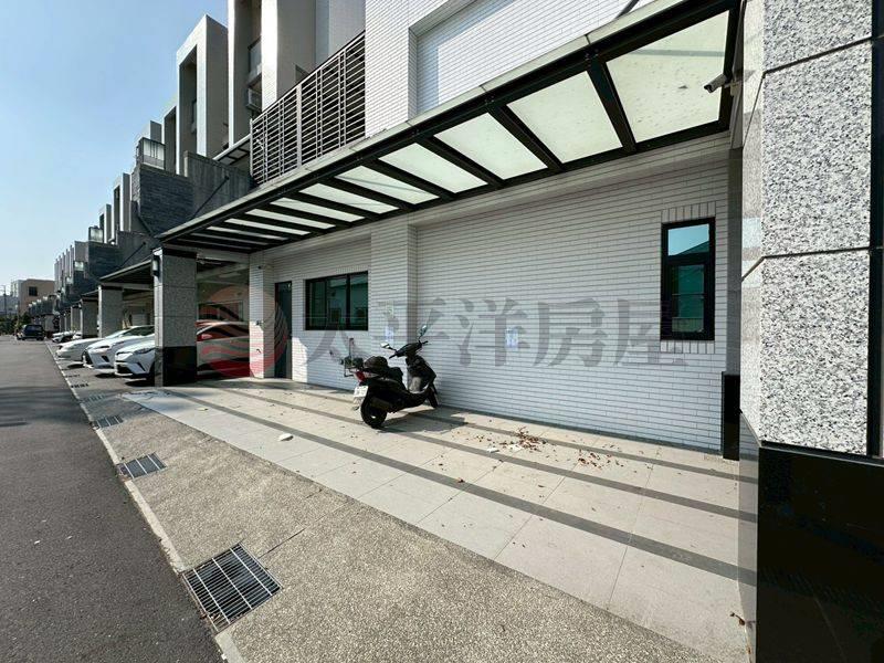 西港百戶造鎮金店面、套房,台南市西港區慶安路