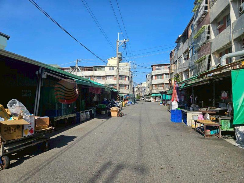 佳里果菜市場旁透天,台南市佳里區祥和二街