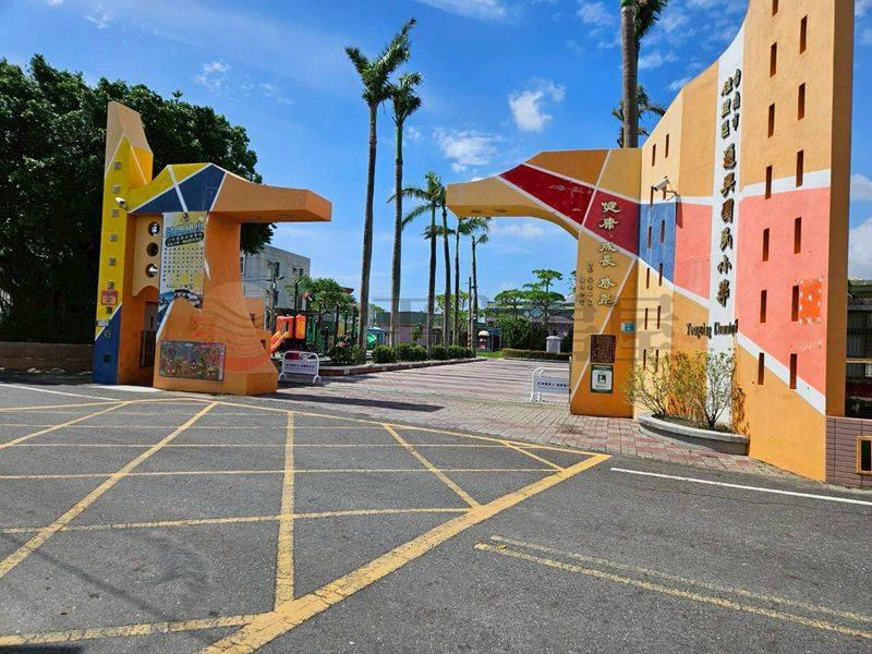 佳里東勢寮透天,台南市佳里區東勢寮