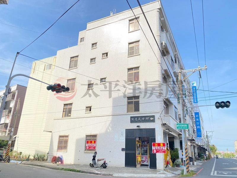 佳里佳北路角窗透天+大空地(有後花園),台南市佳里區佳北路