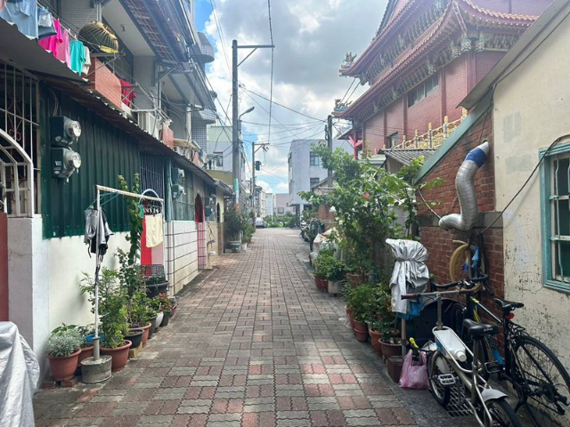 佳里商圈裡的靜巷透天,台南市佳里區忠仁街