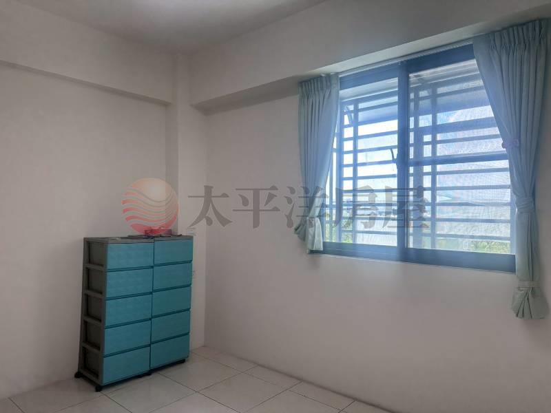 麻豆輕屋齡近全新車墅,台南市麻豆區柚安路二段
