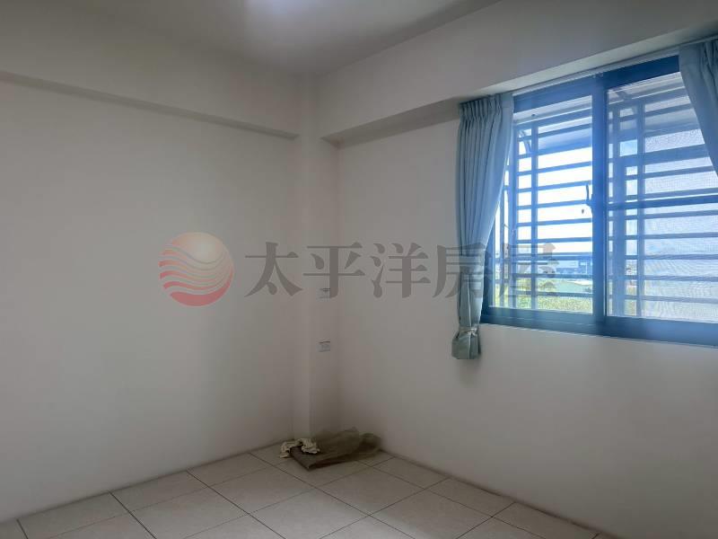 麻豆輕屋齡近全新車墅,台南市麻豆區柚安路二段