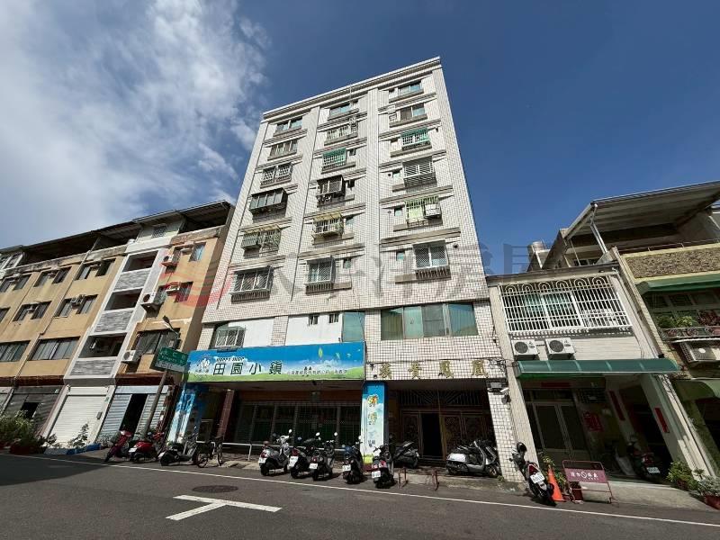 永春街華廈商辦倉儲,台南市南區永春街