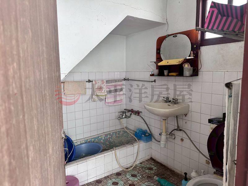 佳里大地坪角窗店住,台南市佳里區忠孝路