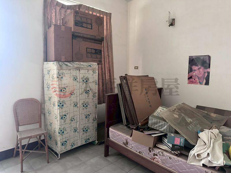 佳里市中心金店住,台南市佳里區中和街