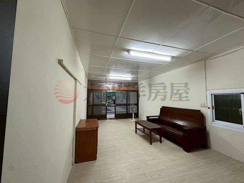 塭內國小地上權整新店住,台南市佳里區塭子內