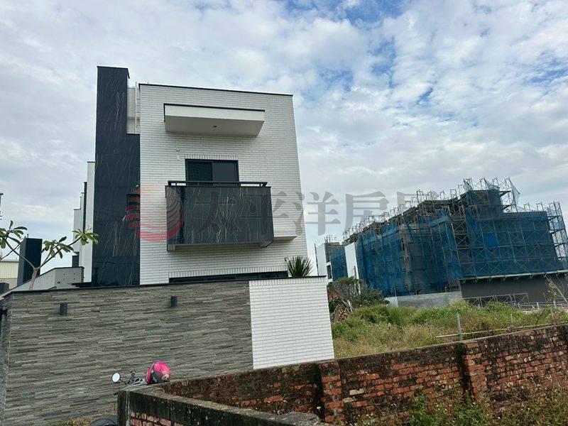 佳里齊家大面寬美車墅(B),台南市佳里區番子寮