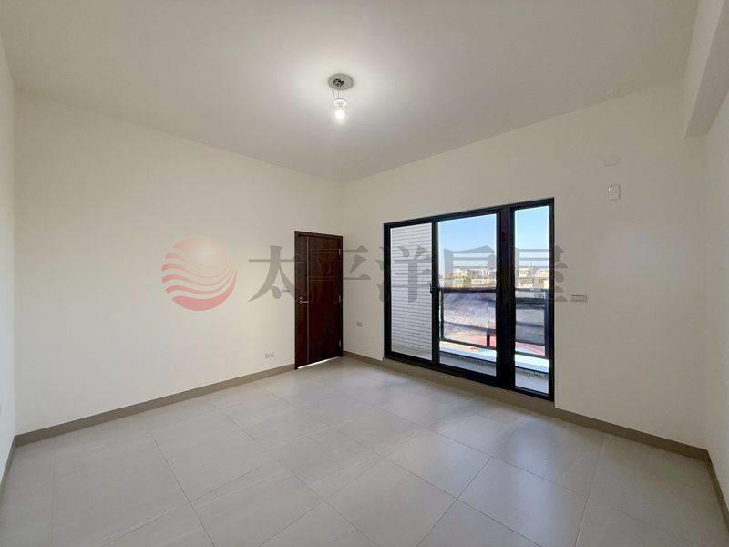 佳里齊家大面寬美車墅(B),台南市佳里區番子寮