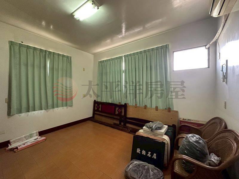 忠孝東路邊間美透天,台南市佳里區忠孝東路