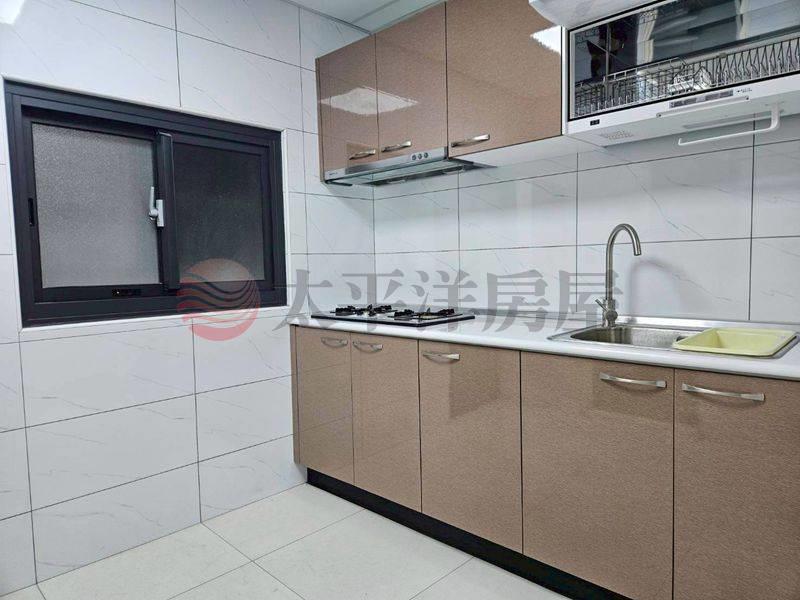 麻豆國中旁整新透天,台南市麻豆區南勢