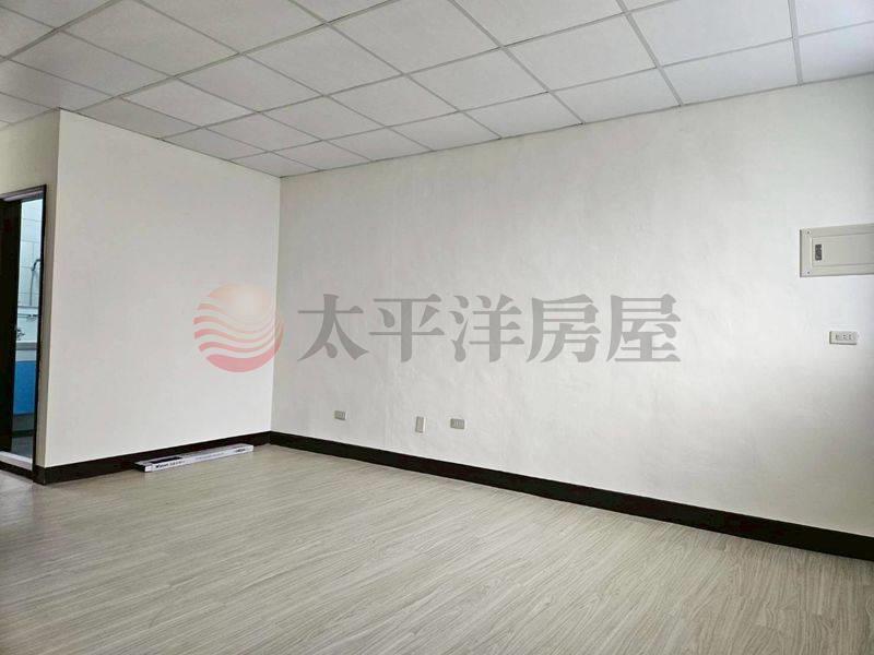 麻豆國中旁整新透天,台南市麻豆區南勢