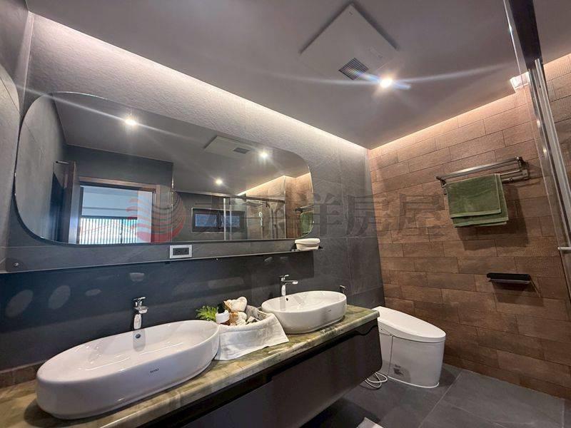 佳里精品電梯豪邸,台南市佳里區鎮山街