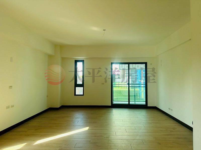 吉祥如意9 佳里三角窗電梯優質透天(A),台南市佳里區光復路