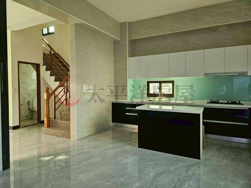 吉祥如意9 佳里三角窗電梯優質透天(A),台南市佳里區光復路