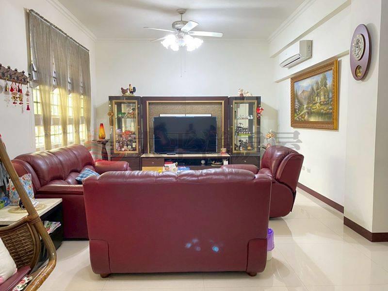 麻豆市區自建大地坪別墅,台南市麻豆區自由路