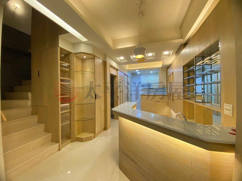 仁愛國小旁精裝車墅,台南市佳里區祥和五街