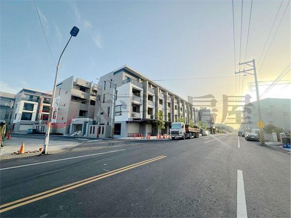 漚汪鄉村方正美建地,台南市將軍區國中段