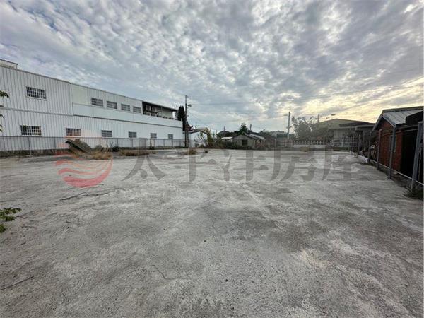 漚汪鄉村方正美建地,台南市將軍區國中段