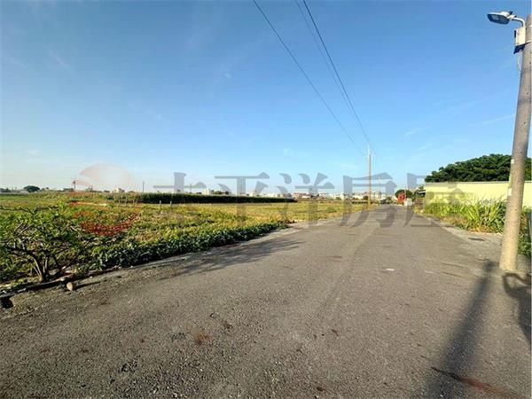 漚汪水岸旁雙面路美建地,台南市將軍區國中段