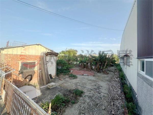 漚汪水岸旁雙面路美建地,台南市將軍區國中段
