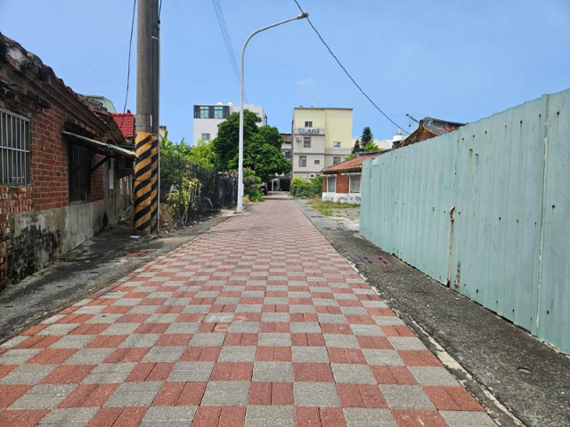 漚汪市中心建地,台南市將軍區西華段