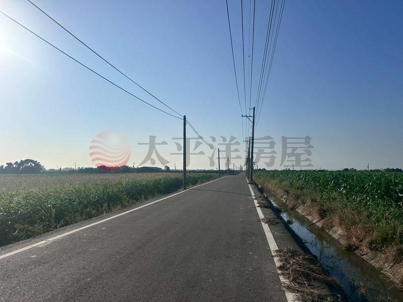 營頂村莊旁大面積農地,台南市佳里區禮化段