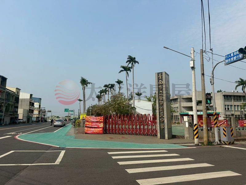 學甲國中旁角窗建地,台南市學甲區普濟段